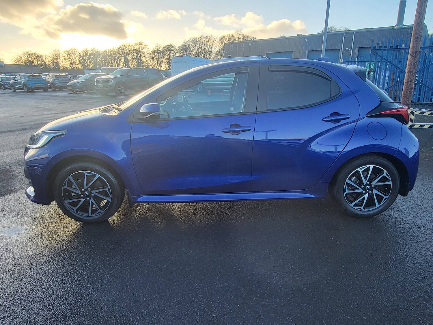 Used Toyota Yaris 2022 for sale - 77211308: Photo 4