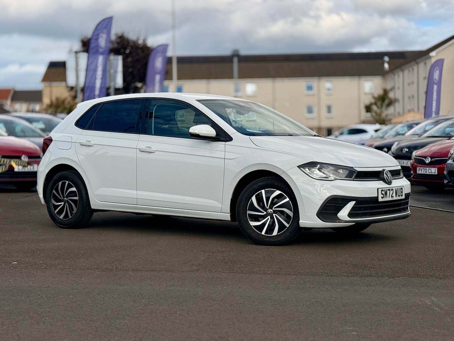 Used Volkswagen Polo 2023 for sale - 76028706: Photo 1