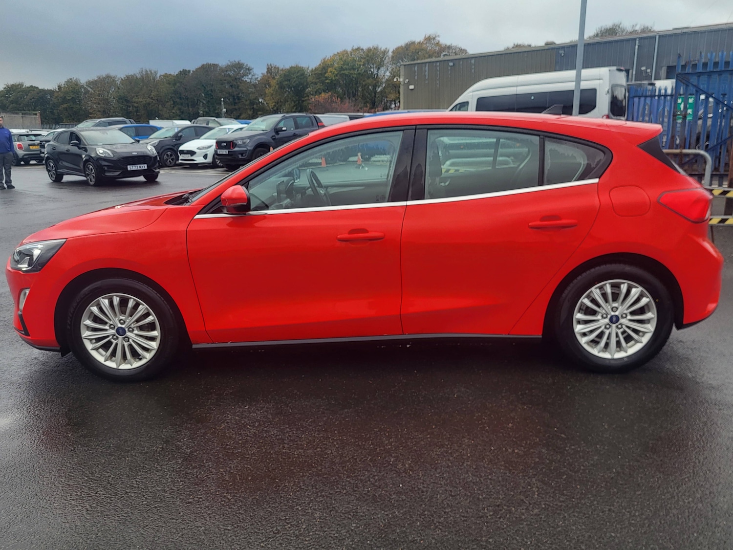 Used Ford Focus 2021 for sale - 76403400: Photo 4