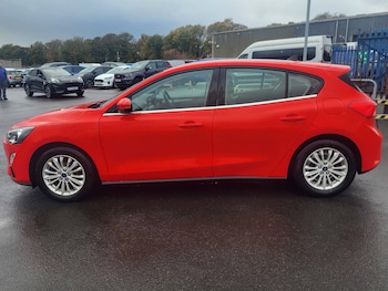 Used Ford Focus 2021 for sale - 76403400: Photo