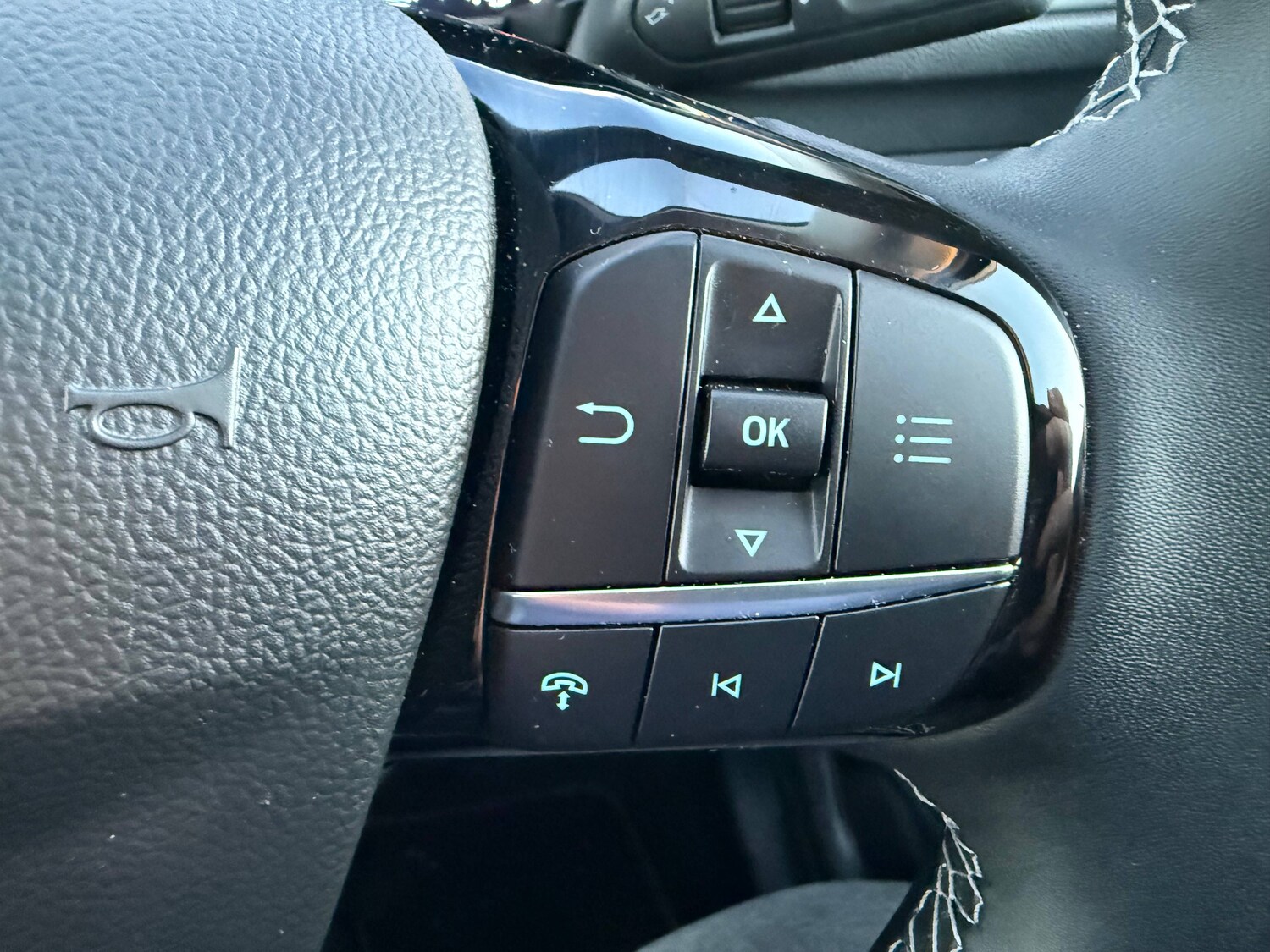 Used Ford Kuga 2025 for sale - 76641683: Photo 13