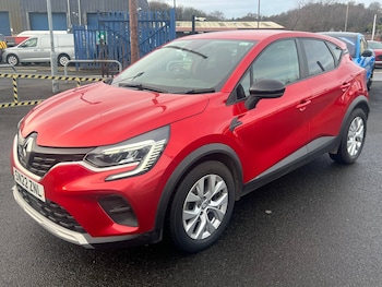 Used Renault Captur 2022 for sale - 76982833: Photo