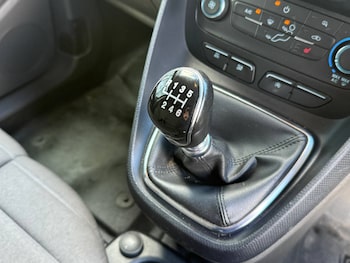 Used Ford Transit Connect 2023 for sale - 78271275: Photo