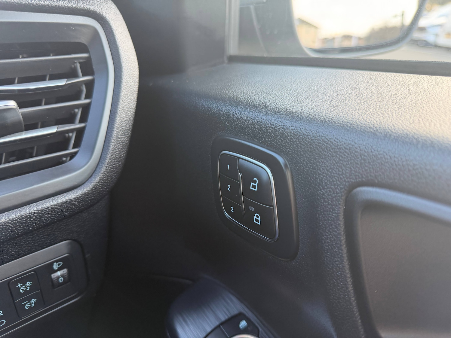 Used Ford Kuga 2024 for sale - 77747439: Photo 25