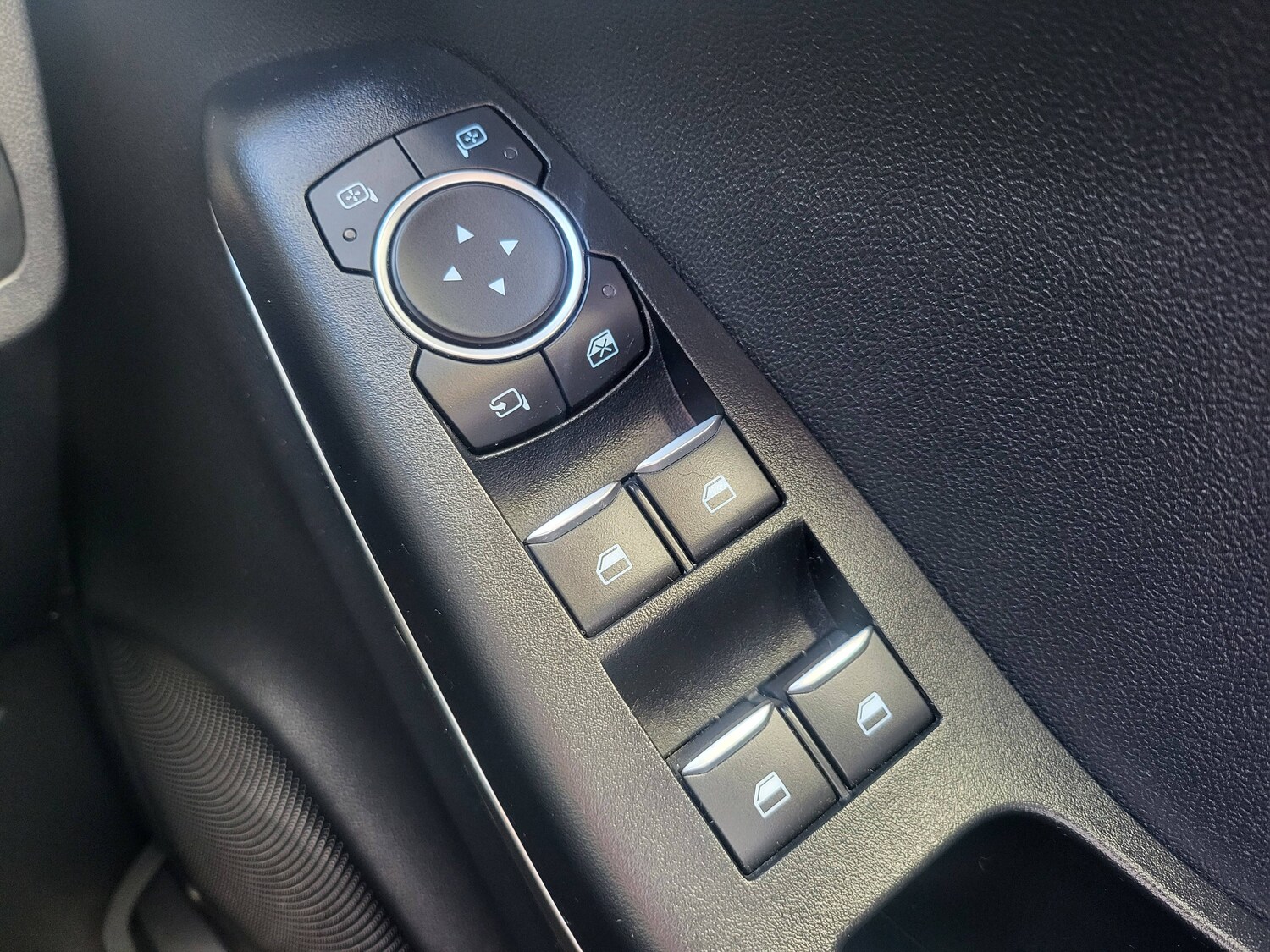 Used Ford Puma 2023 for sale - 76077818: Photo 31