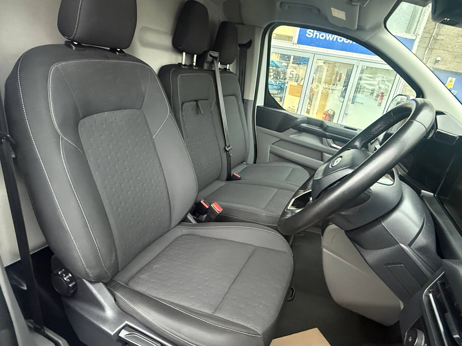 Used Ford Transit Custom 2024 for sale - 77764183: Photo 4