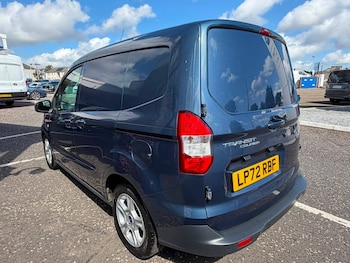 Used Ford Transit Courier 2022 for sale - 79367527: Photo
