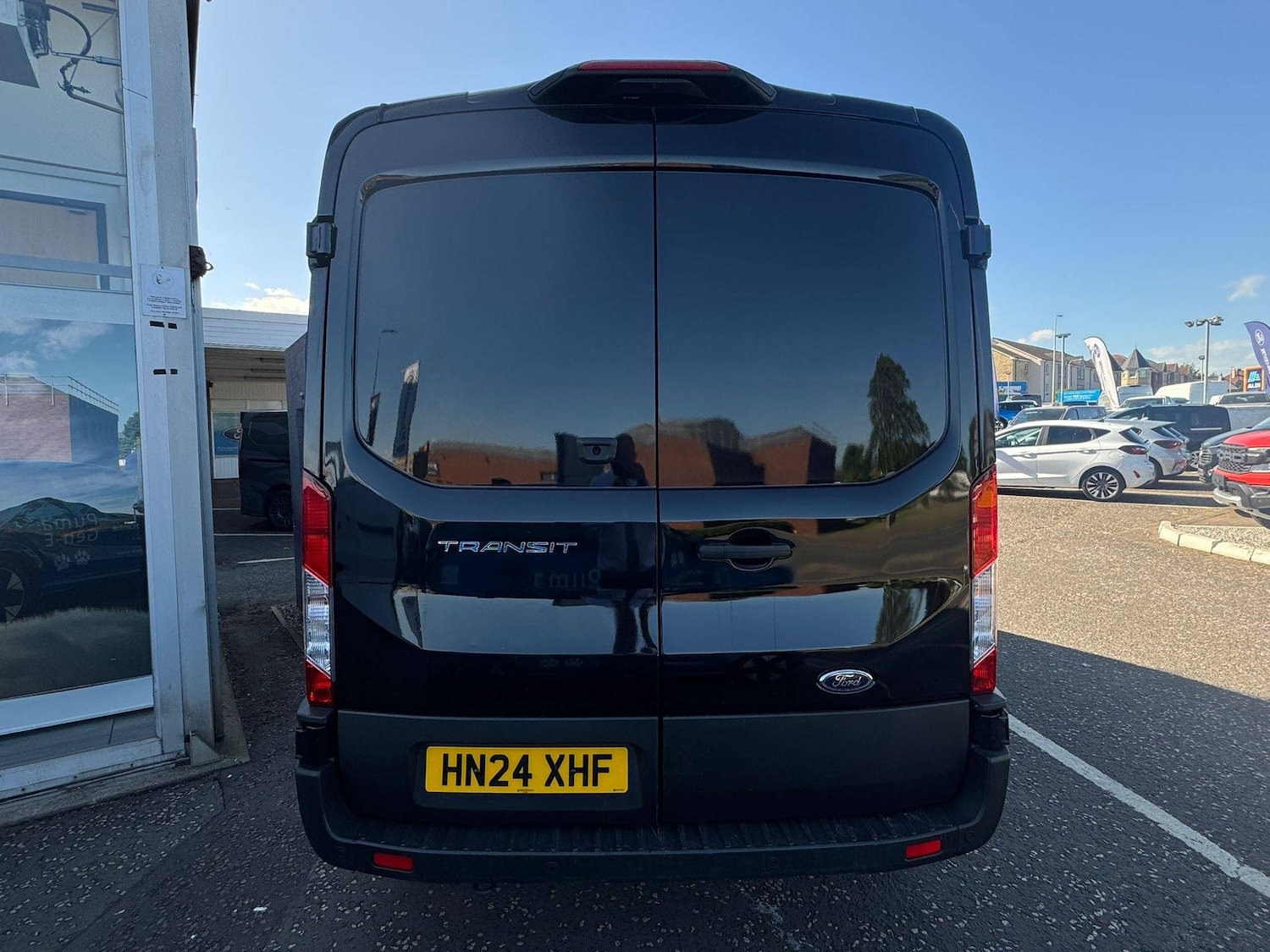Used Ford Transit 2024 for sale - 76102470: Photo 2