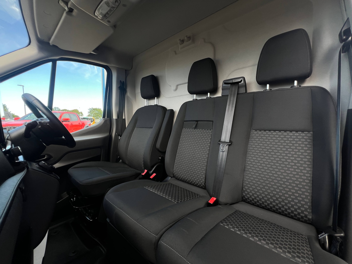Used Ford Transit 2024 for sale - 76102470: Photo 5