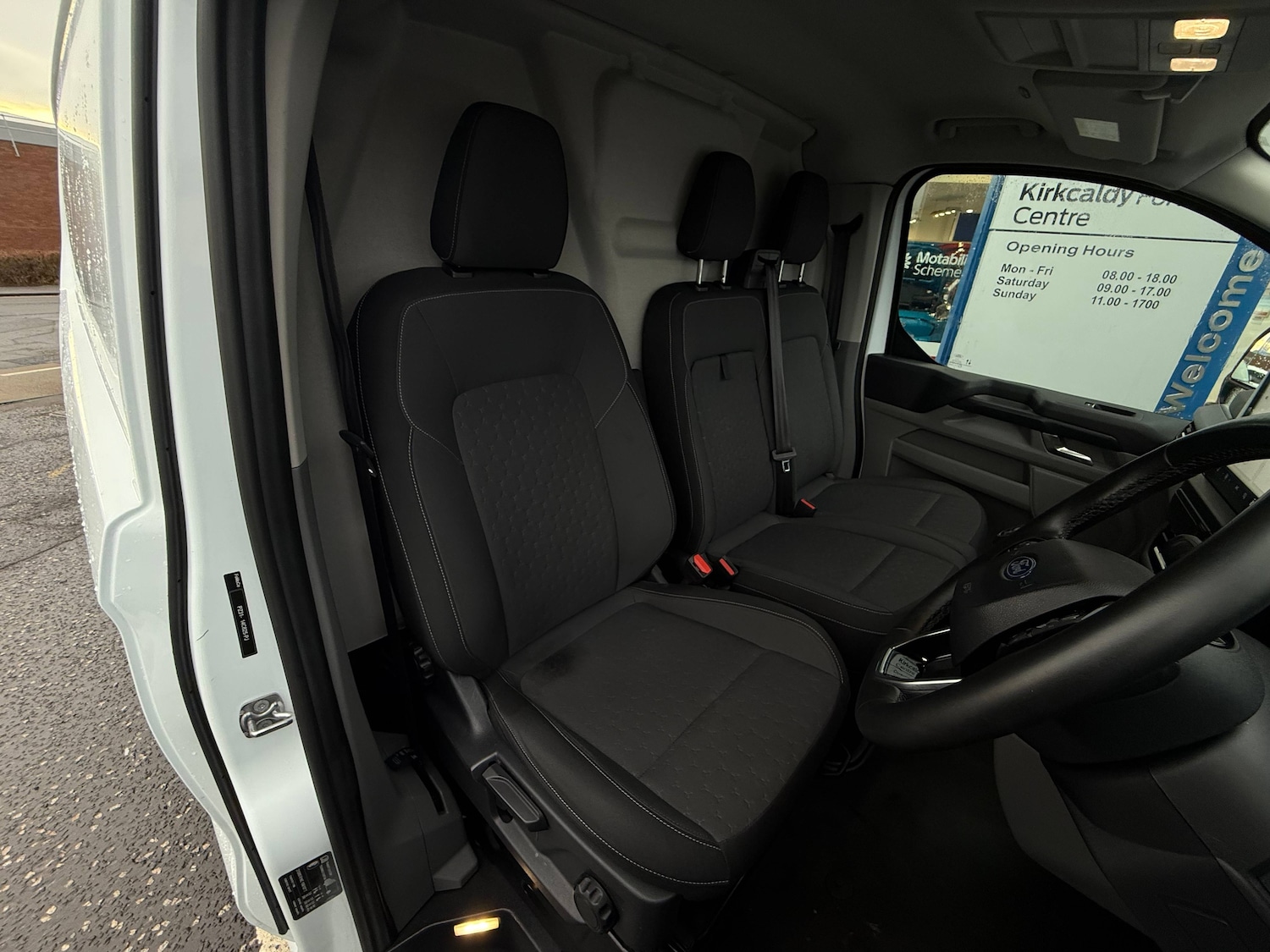 Used Ford Transit Custom 2024 for sale - 76947038: Photo 13
