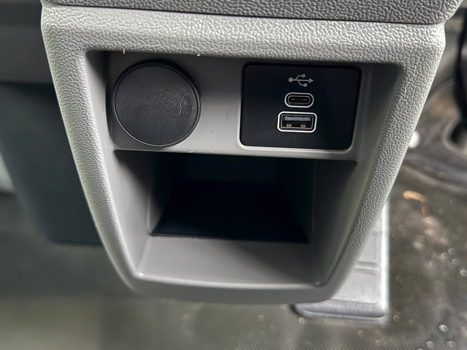 Used Ford Transit Custom 2024 for sale - 76947038: Photo 24