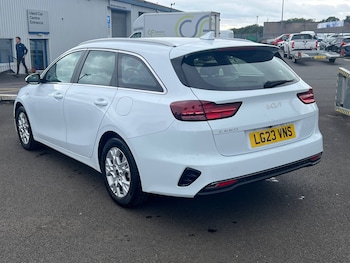 Used Kia Ceed 2023 for sale - 75548096: Photo