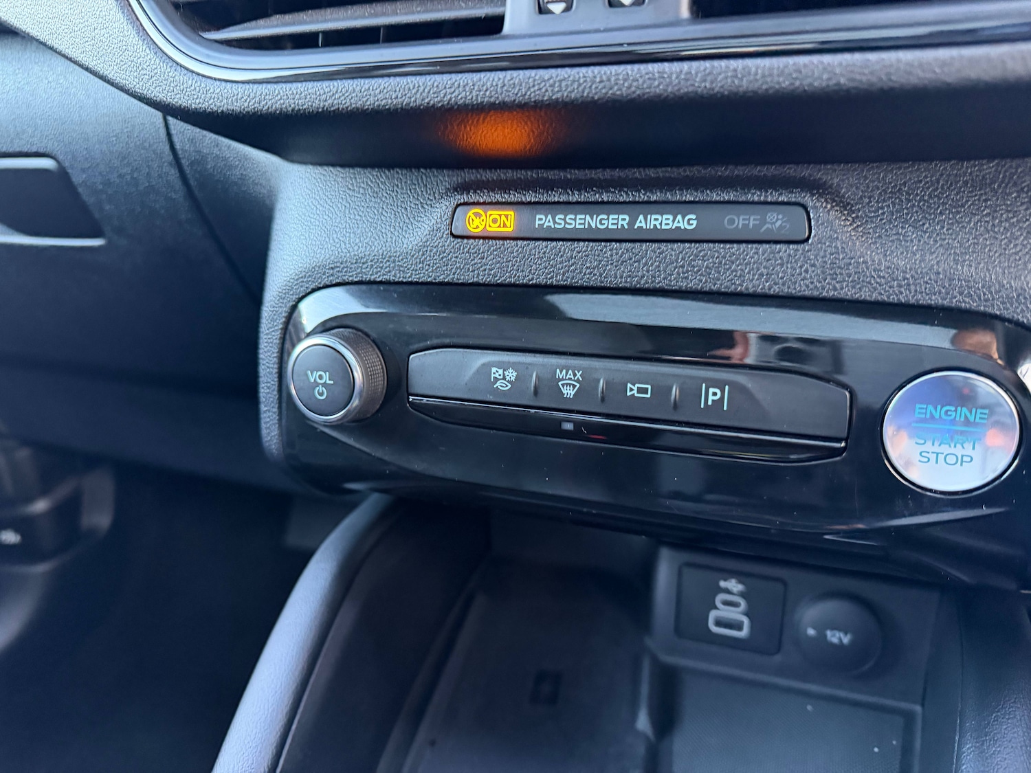 Used Ford Kuga 2025 for sale - 77742944: Photo 35