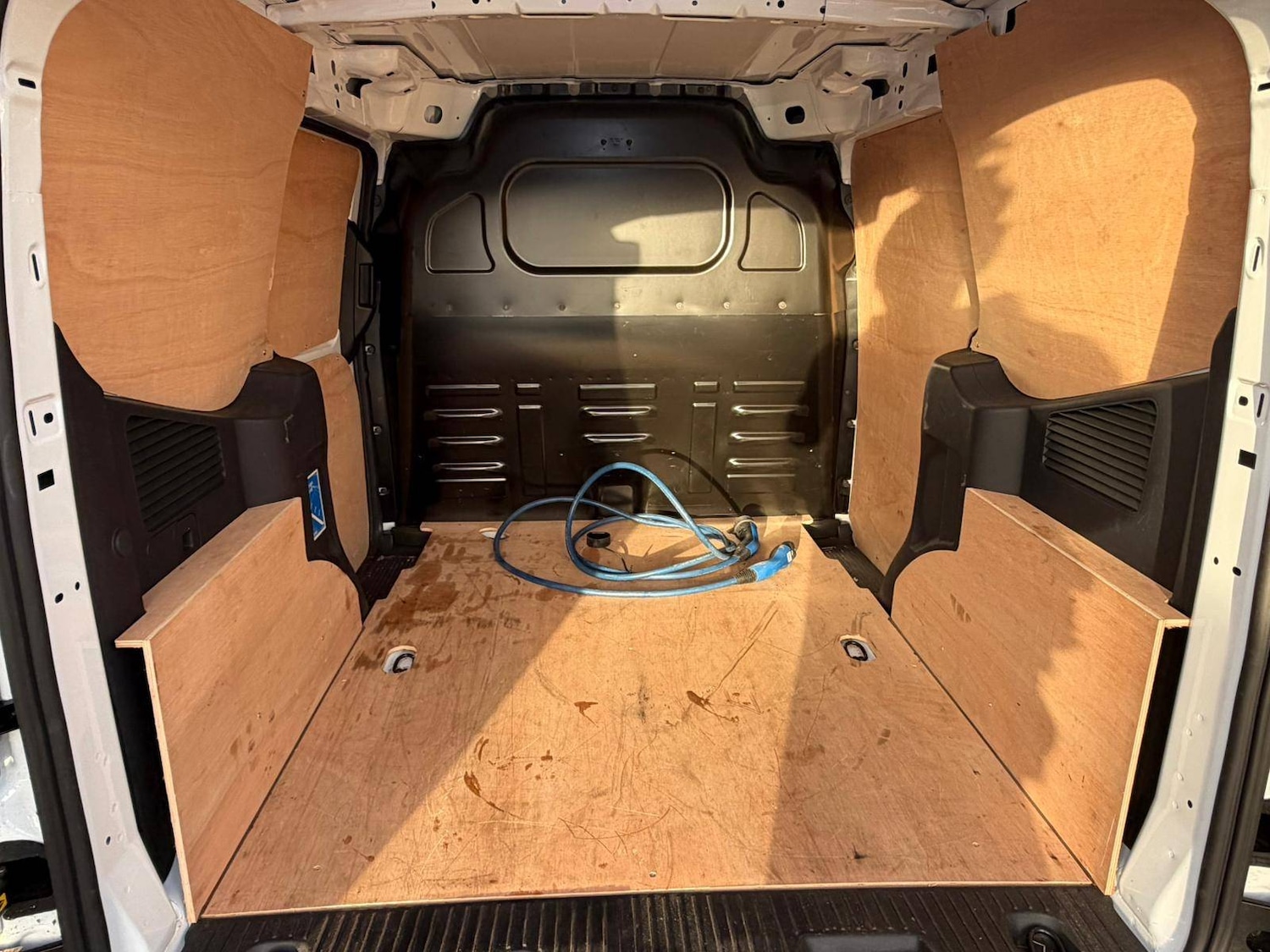 Used Ford Transit Courier 2025 for sale - 76663738: Photo 8