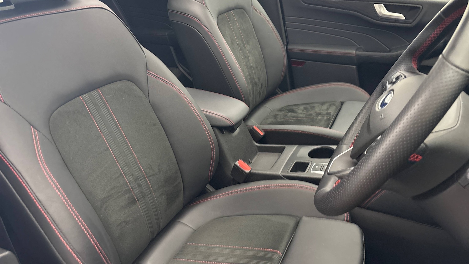 Used Ford Kuga 2024 for sale - 76653758: Photo 9