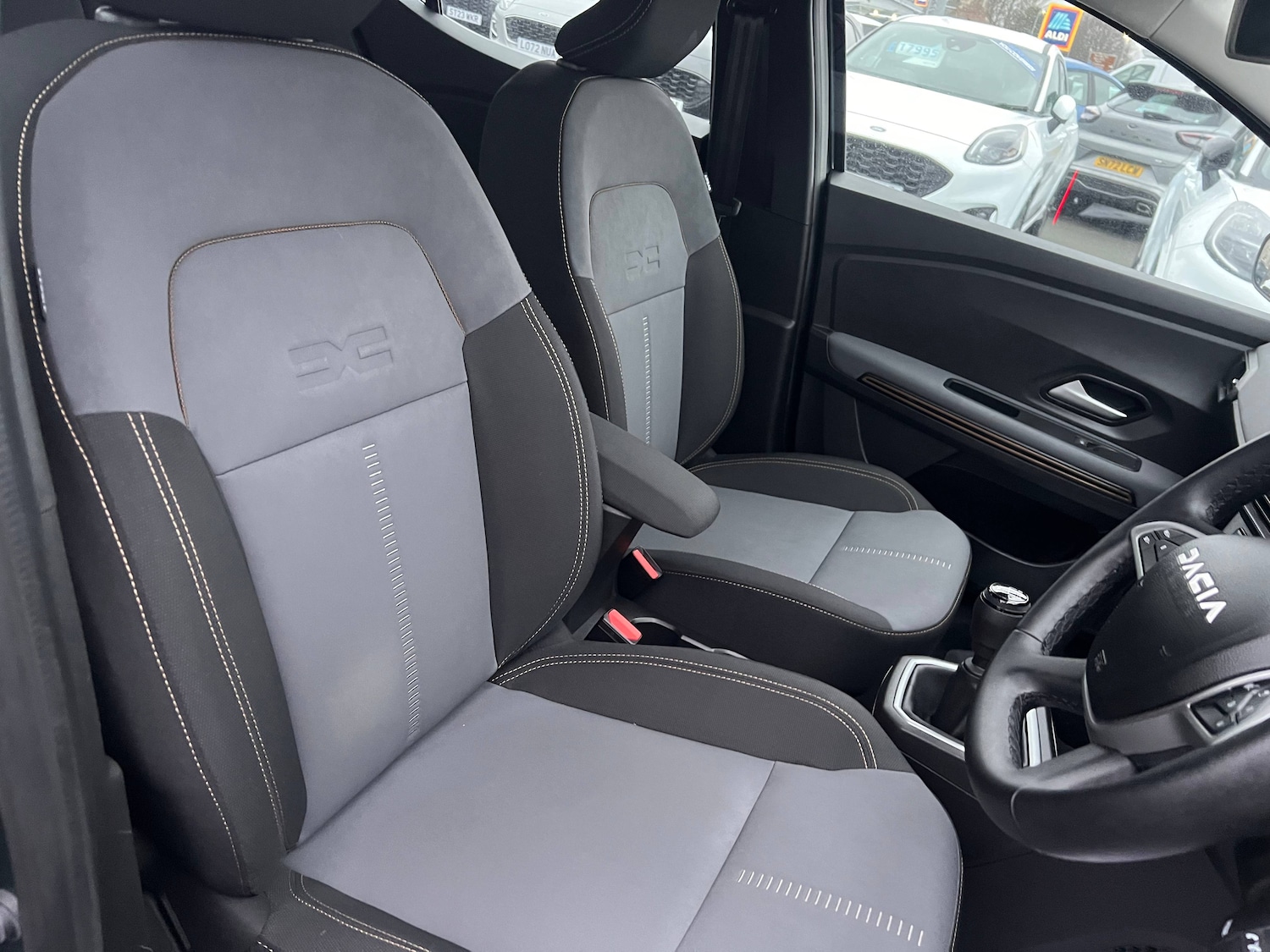 Used Dacia Sandero Stepway 2023 for sale - 77417237: Photo 21