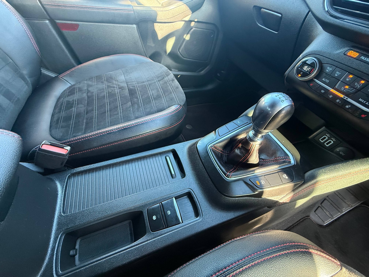 Used Ford Kuga 2022 for sale - 77716510: Photo 21