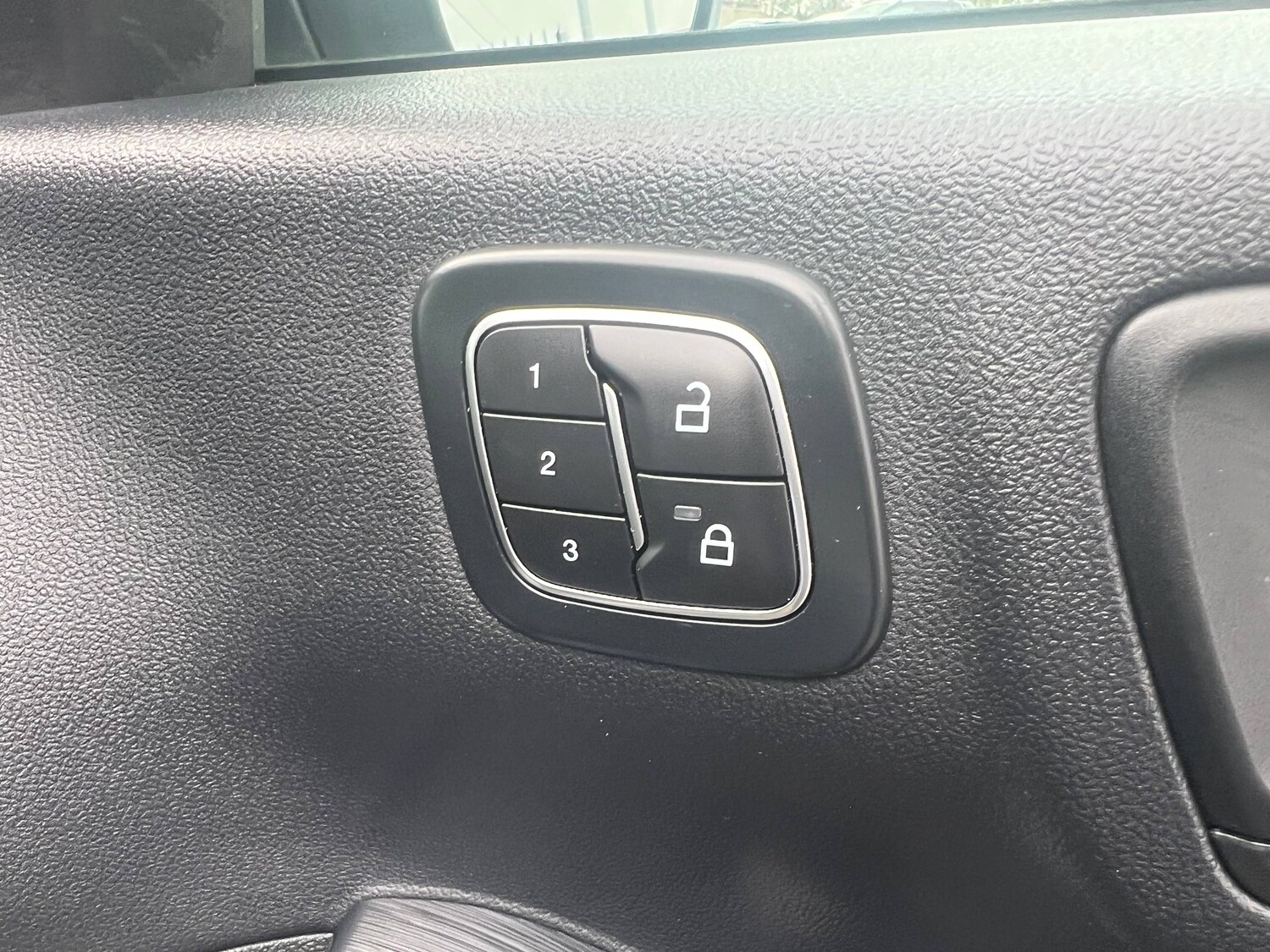 Used Ford Kuga 2025 for sale - 77917539: Photo 31