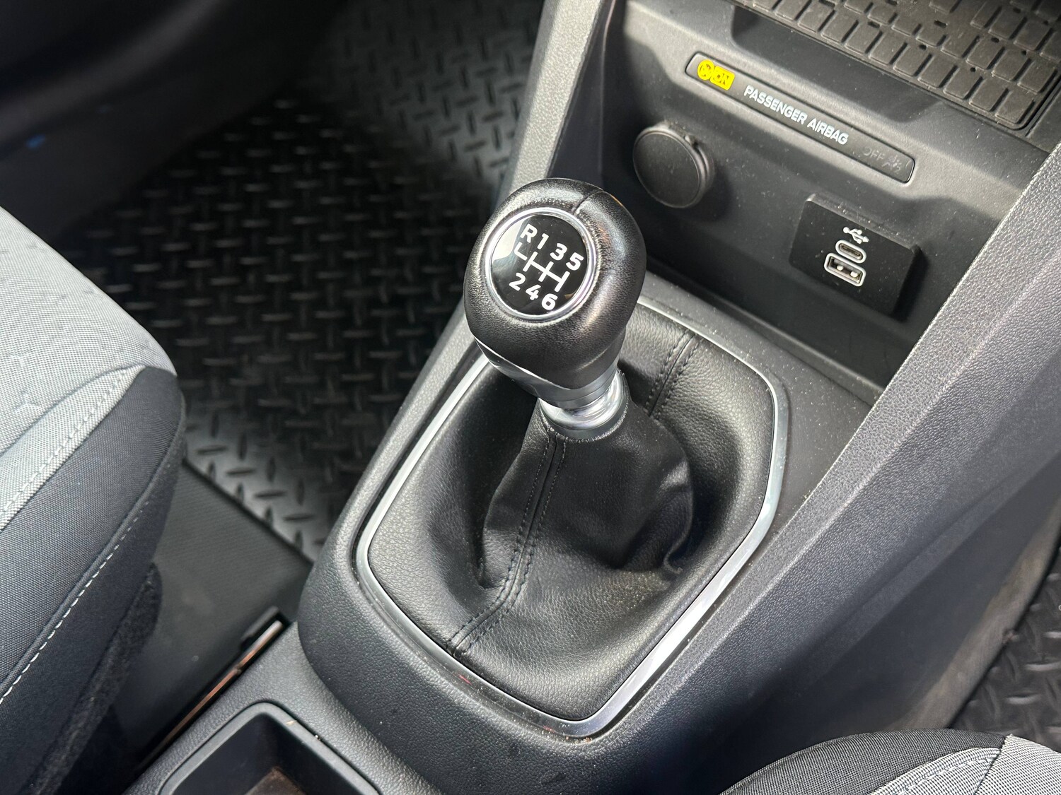 Used Ford Transit Courier 2024 for sale - 76413916: Photo 11