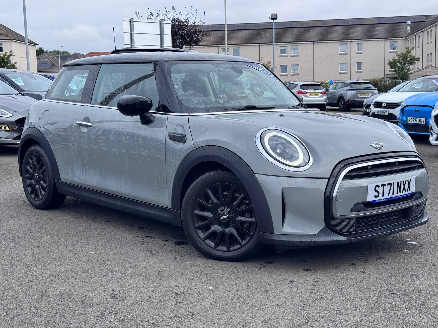 Mini Hatchback