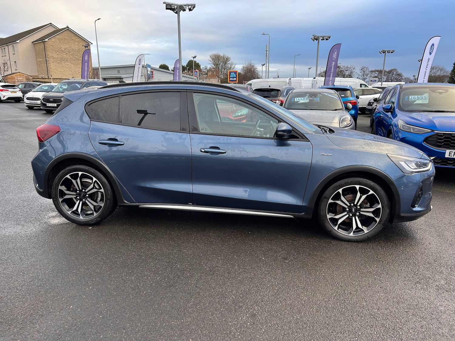 Used Ford Focus 2022 for sale - 76757413: Photo 3