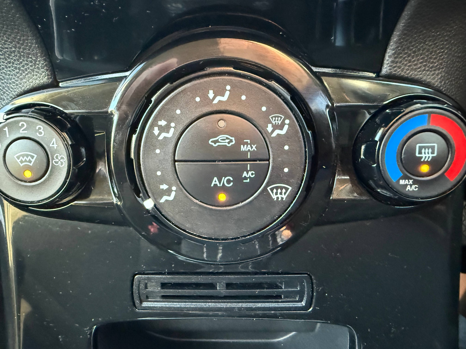 Used Ford Fiesta 2016 for sale - 76649795: Photo 17