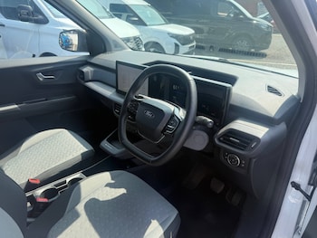 Used Ford Transit Courier 2026 for sale - 79244292: Photo