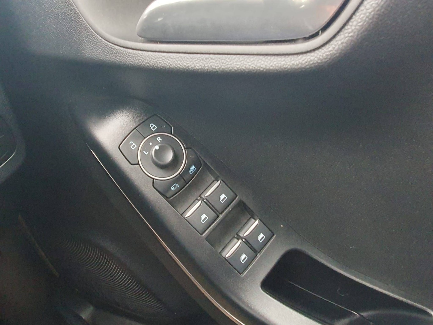 Used Ford Puma 2023 for sale - 78198073: Photo 30