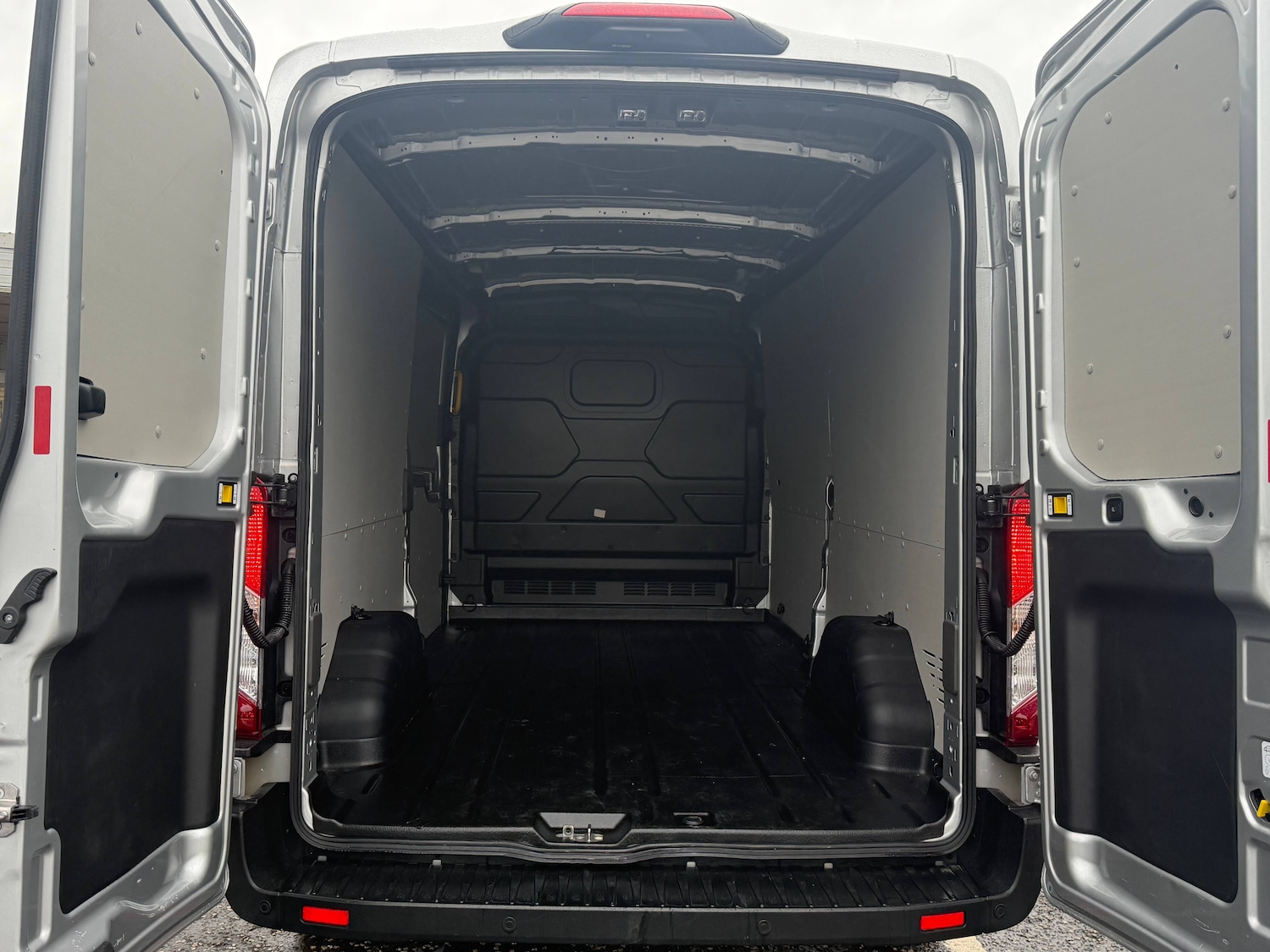 Used Ford Transit 2024 for sale - 76719039: Photo 14