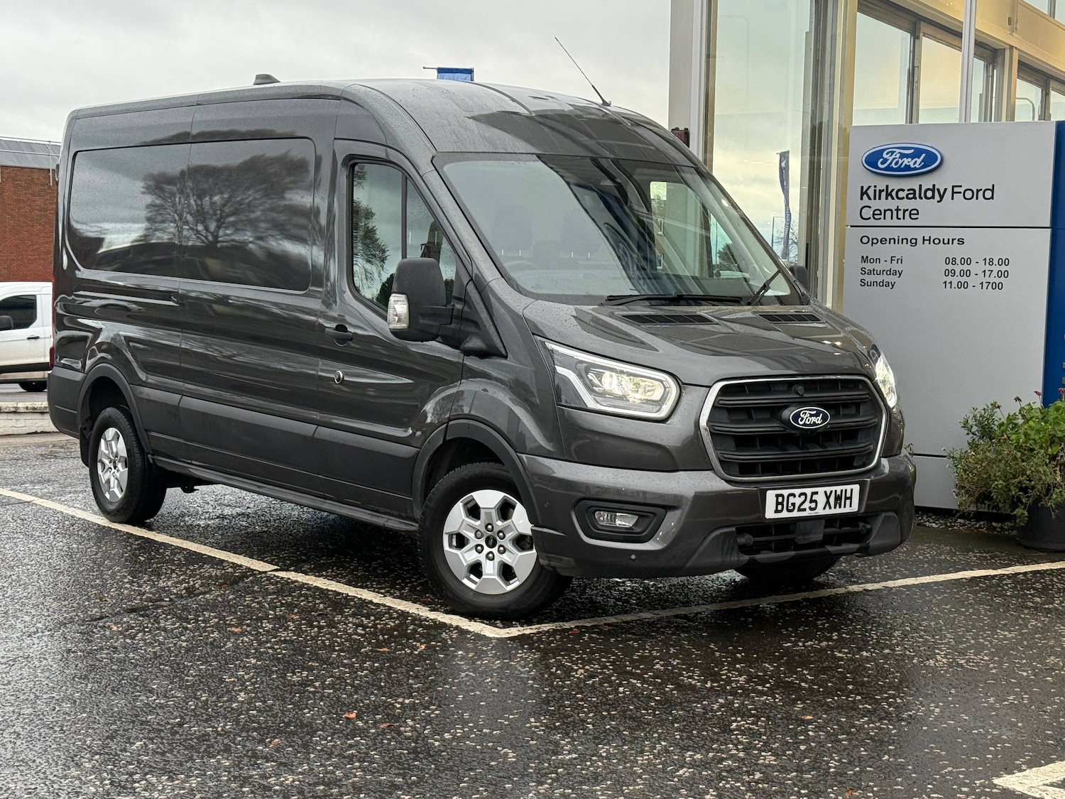 Used Ford Transit 2025 for sale - 76736139: Photo 1