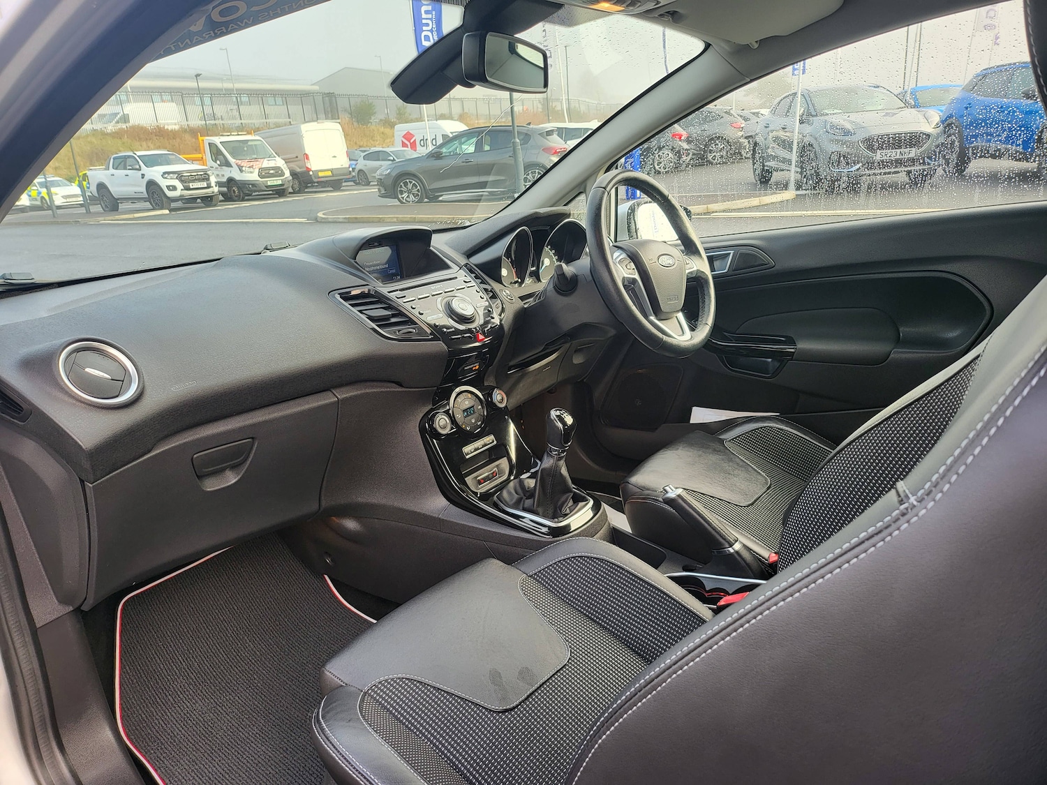 Used Ford Fiesta 2017 for sale - 76588380: Photo 14