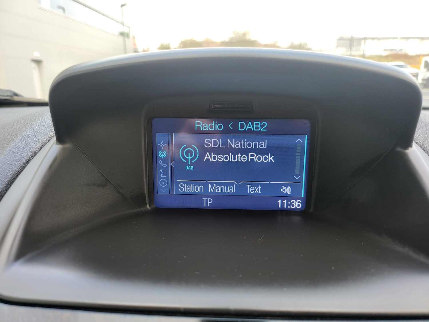 Used Ford Fiesta 2017 for sale - 76588380: Photo 16