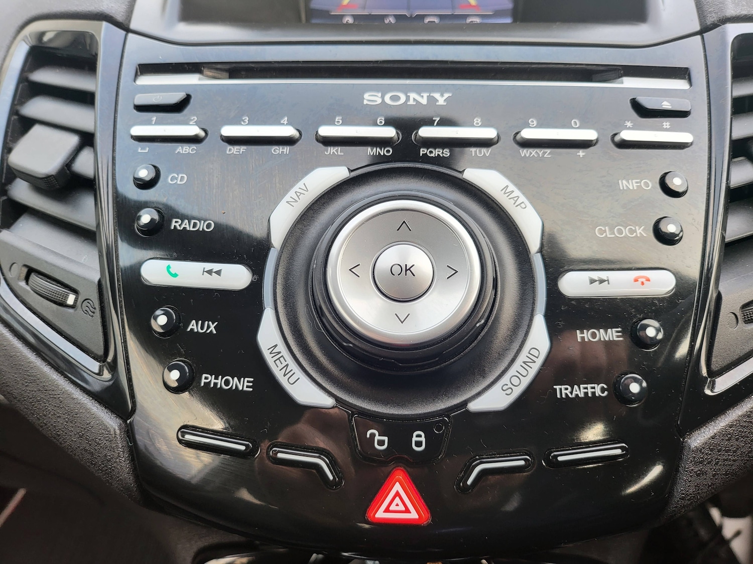 Used Ford Fiesta 2017 for sale - 76588380: Photo 19