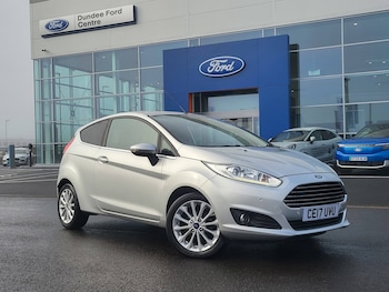 Used Ford Fiesta 2017 for sale - 76588380: Photo