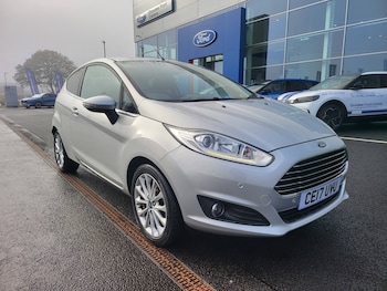Used Ford Fiesta 2017 for sale - 76588380: Photo