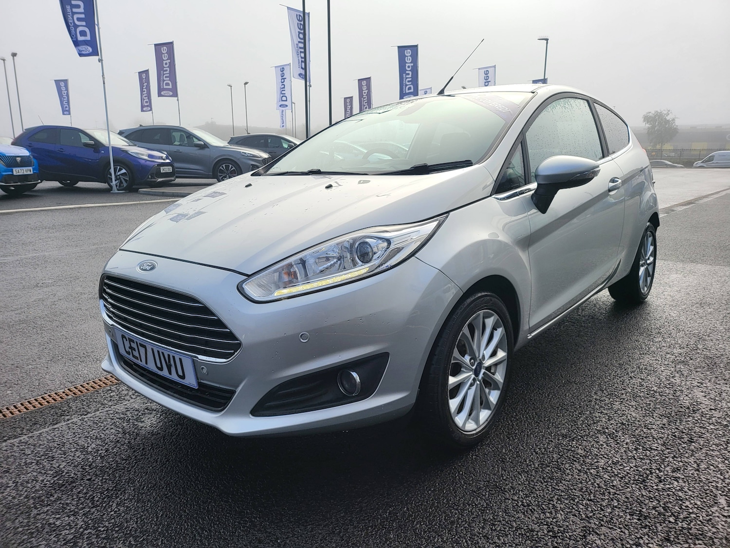 Used Ford Fiesta 2017 for sale - 76588380: Photo 6