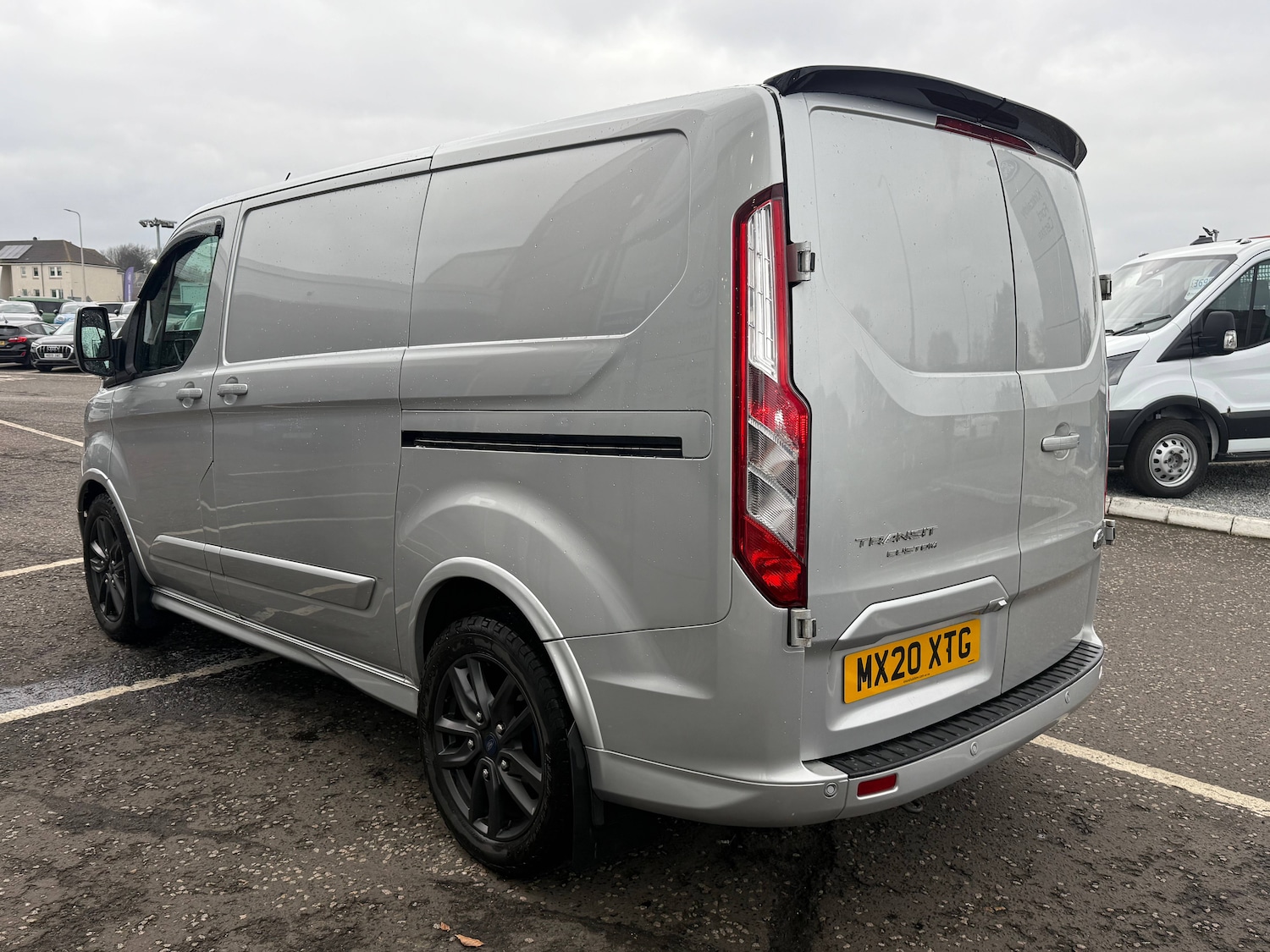 Used Ford Transit Custom 2020 for sale - 77764180: Photo 2