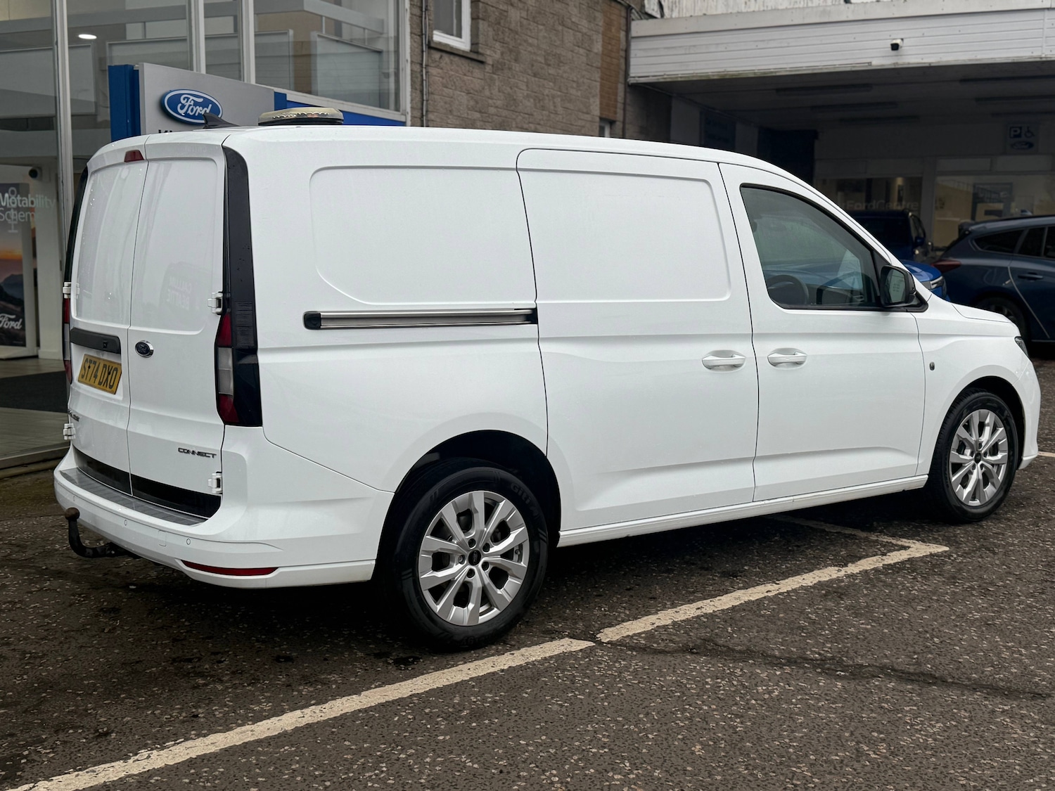 Used Ford Transit Connect 2024 for sale - 77764184: Photo 3