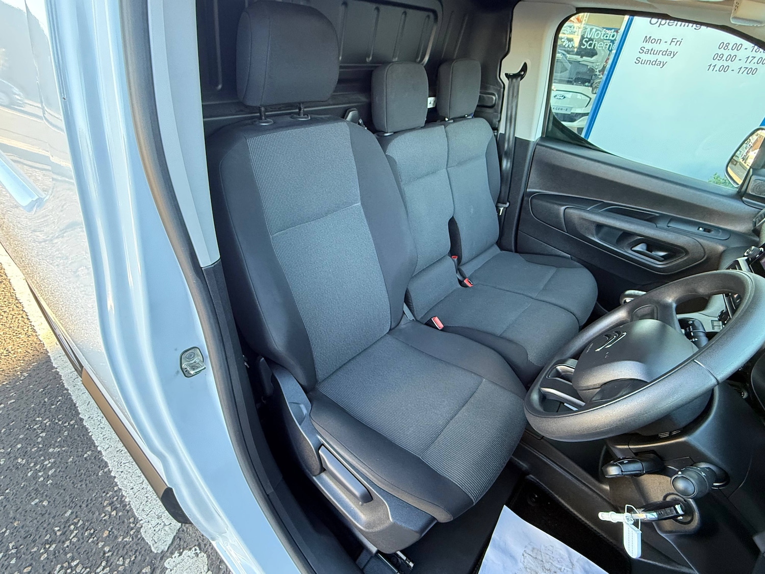 Used Citroen Berlingo 2024 for sale - 76603755: Photo 11