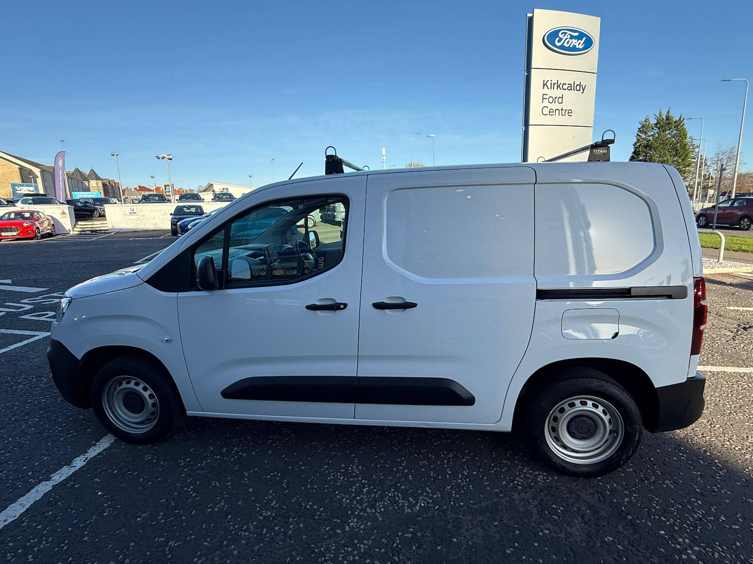 Used Citroen Berlingo 2024 for sale - 76603755: Photo 6