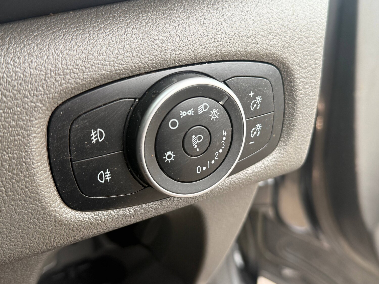 Used Ford Transit Custom 2022 for sale - 77989410: Photo 22