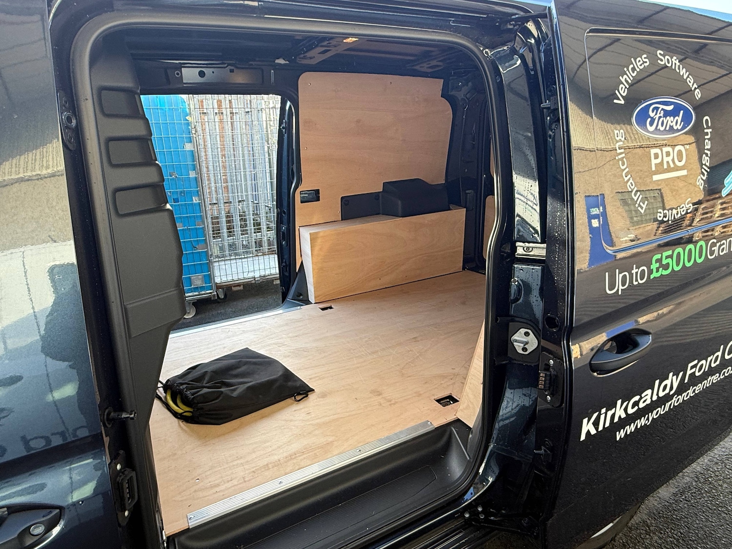 Used Ford Transit Connect 2025 for sale - 76736714: Photo 21