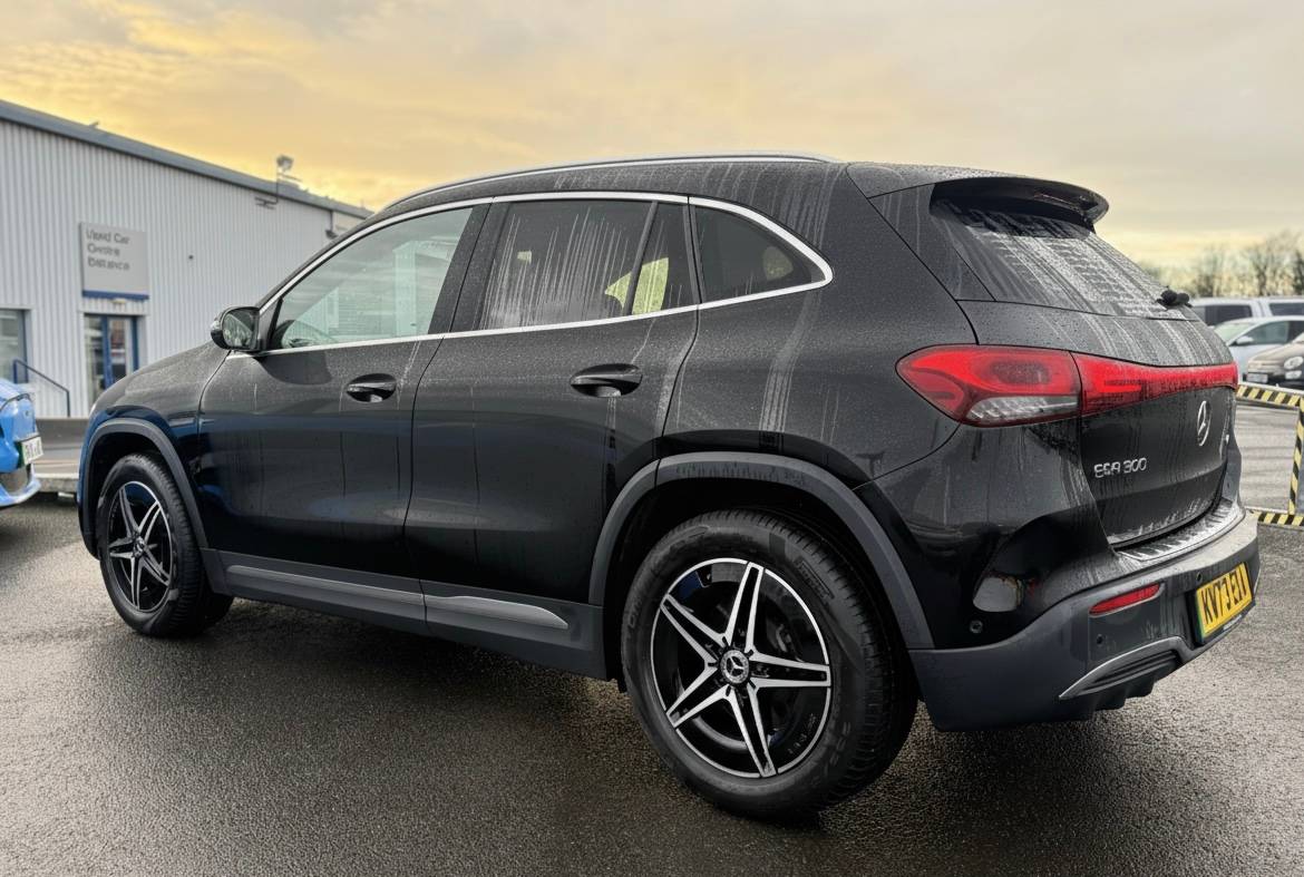 Used Mercedes-Benz EQA 2023 for sale - 77818215: Photo 2