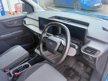 Used Ford Transit Courier 2026 for sale - 79244286: Photo