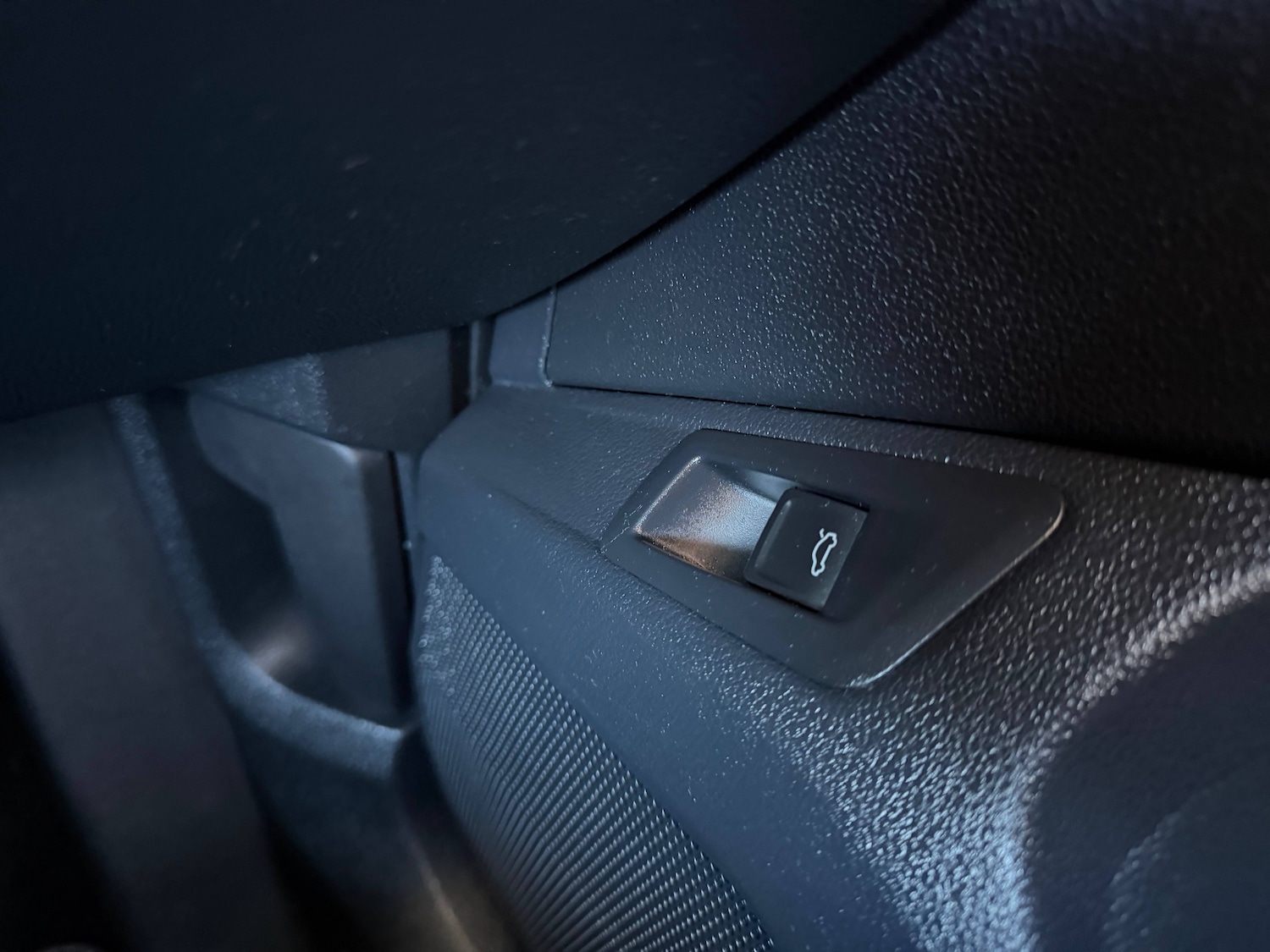 Used Volkswagen T-Roc 2019 for sale - 77716522: Photo 12