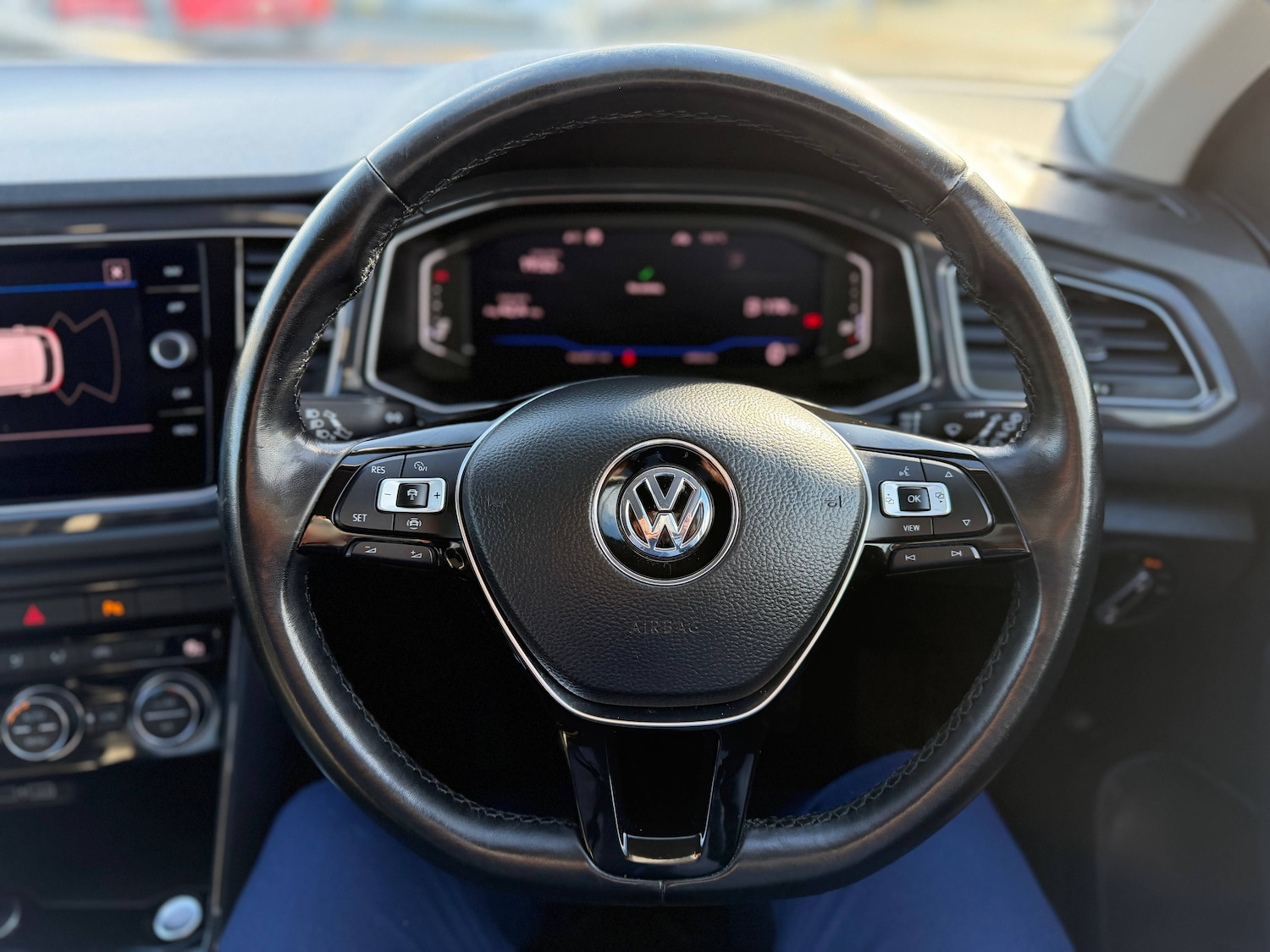 Used Volkswagen T-Roc 2019 for sale - 77716522: Photo 16