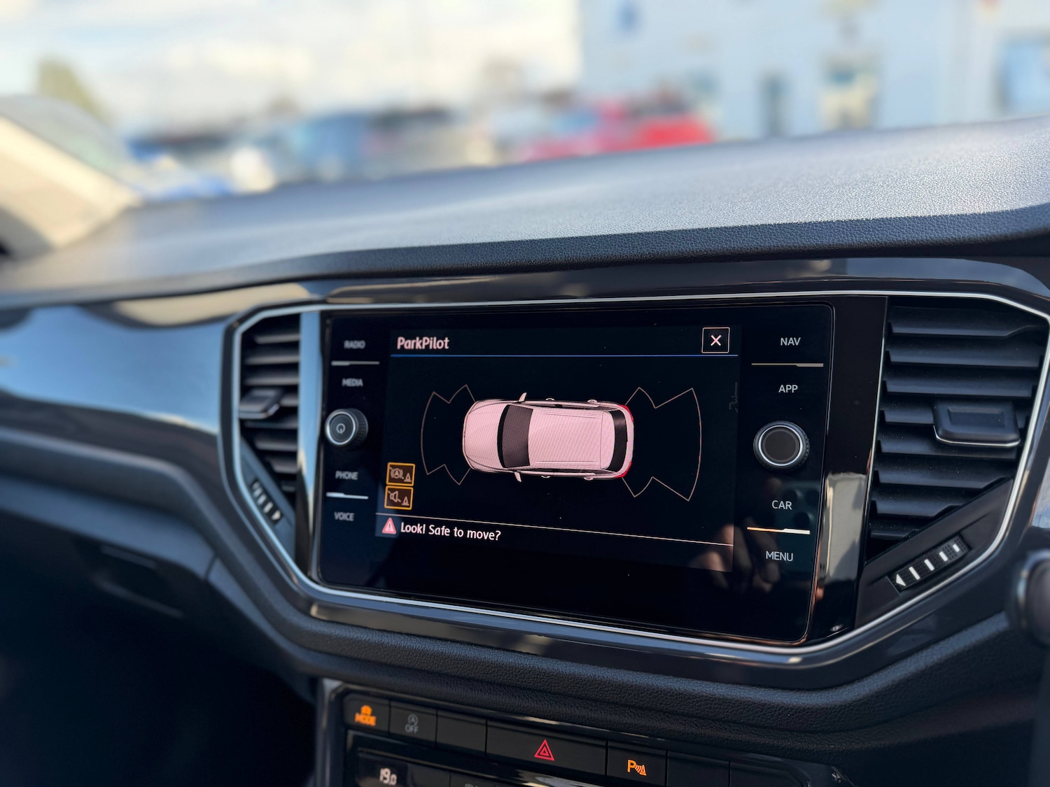 Used Volkswagen T-Roc 2019 for sale - 77716522: Photo 27