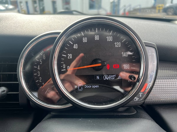 Used MINI Hatch 2018 for sale - 75649975: Photo 17