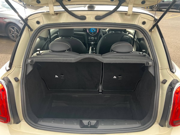 Used MINI Hatch 2018 for sale - 75649975: Photo 18