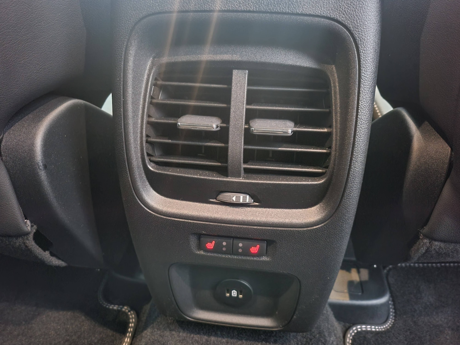 Used Ford Kuga 2025 for sale - 77641814: Photo 30